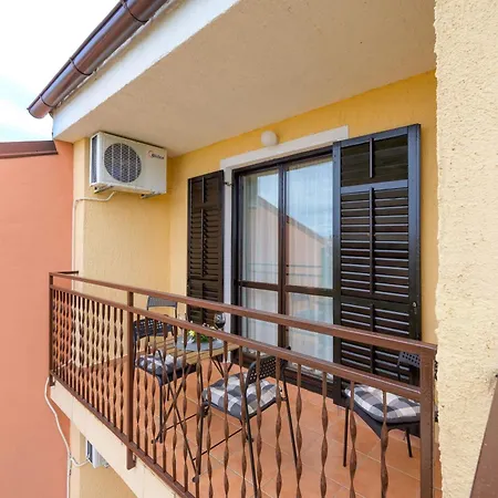 Apartment Stilvoll Eingerichtete 4